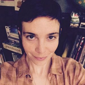 Meet your Posher, Carrie